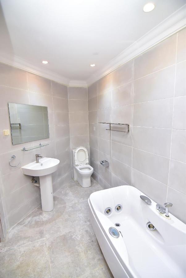 Pearl Gate Hotel Abuja Bagian luar foto